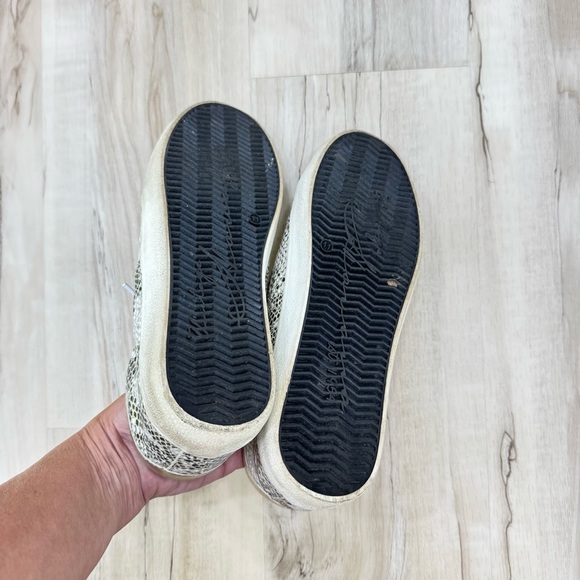 Vintage Havana Kate Gold Snake Print Multi Leather Sneakers Sz 11 - Picture 4 of 6